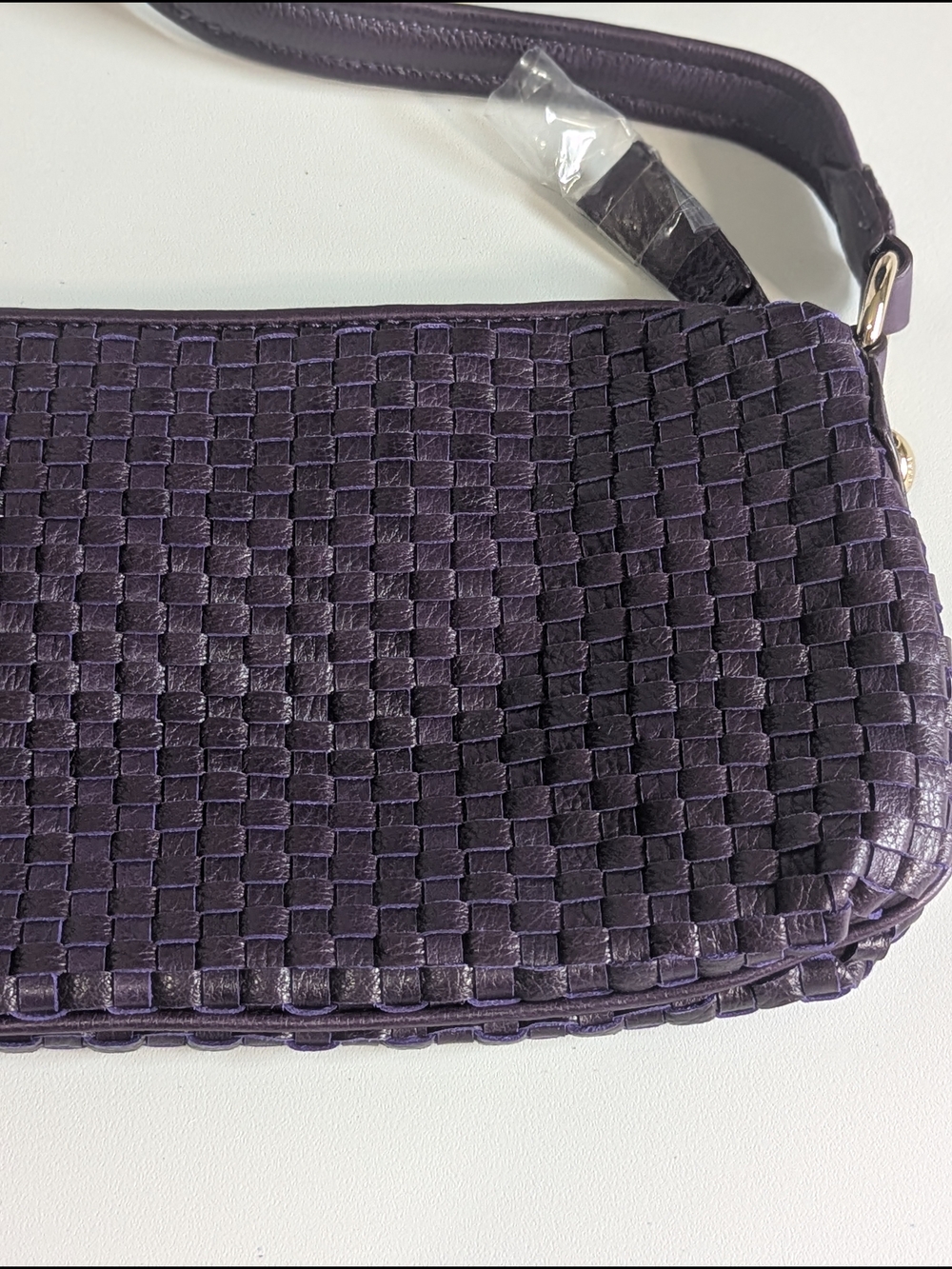 Elliott Lucca NWT 100% Cow Leather Woven Purple Shoulder Bag - Picture 9 of 16